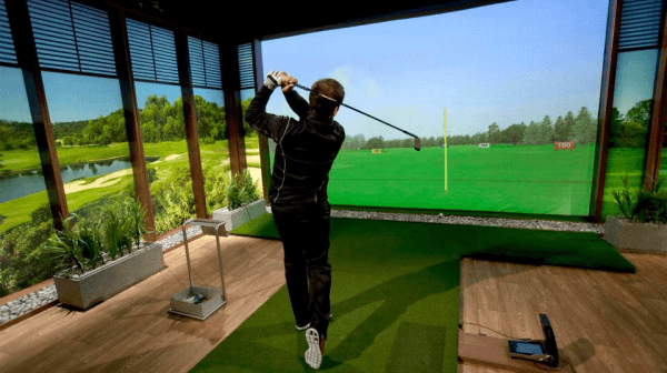 Performance Simulation Helps Pro Golfers Improve Their Game