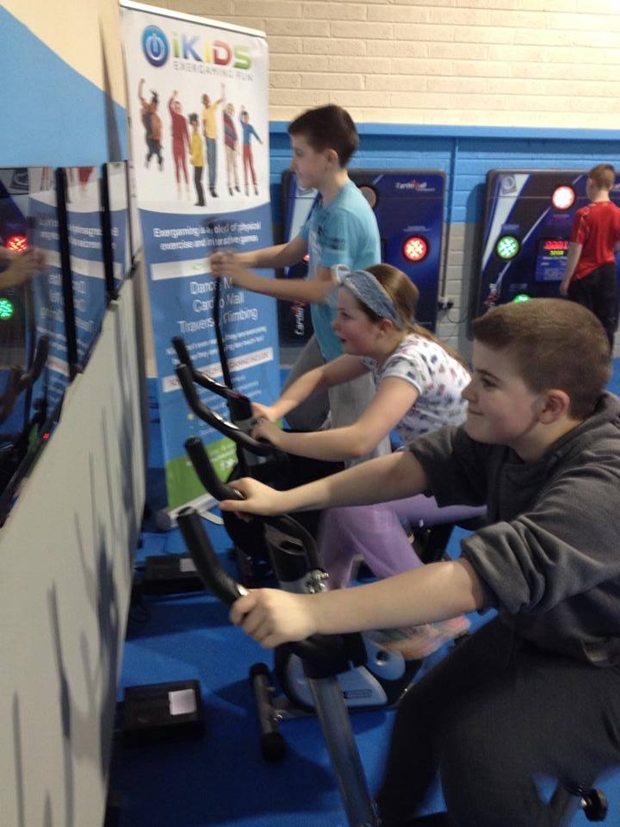 i kids interactive fun fitness 